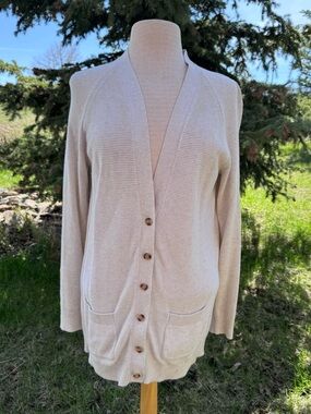 GAP Women's Cream Button-Front V-Neck Cardigan